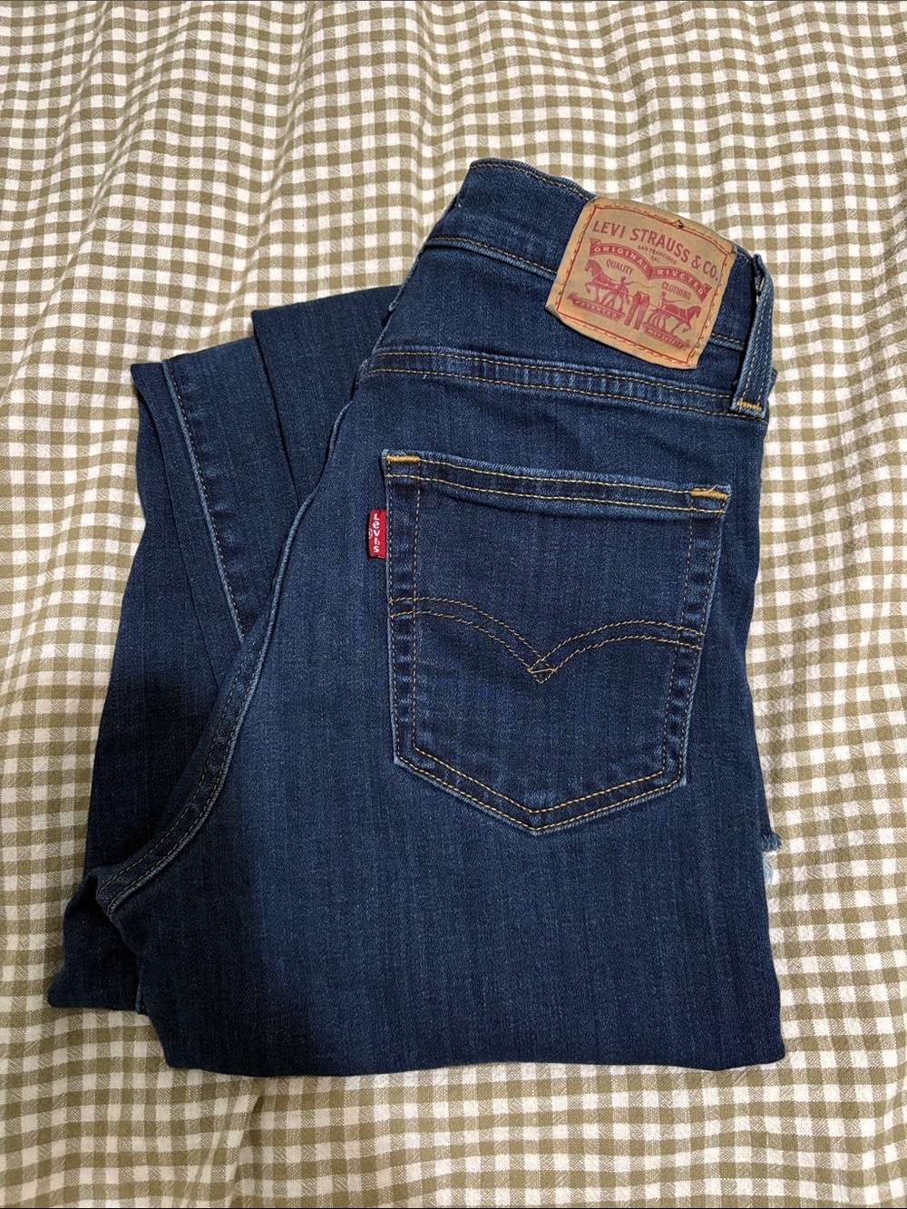 Levi's Women's Dark Indigo high rise straight 724 Jeans